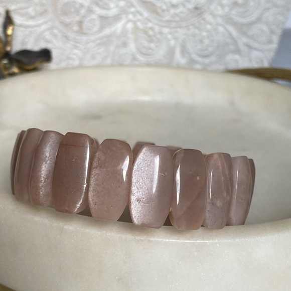 Peach moonstone stretch bracelet